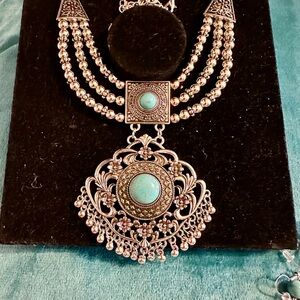 Blue and Silver Filigree Necklace with Turquoise Gem